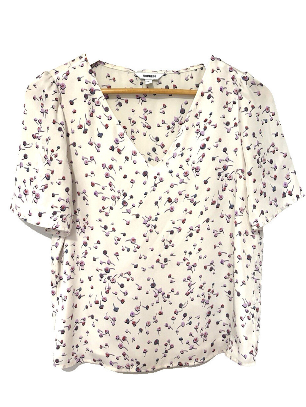 Express Women’s V-Neck short sleeve beige with lavender flowers XS